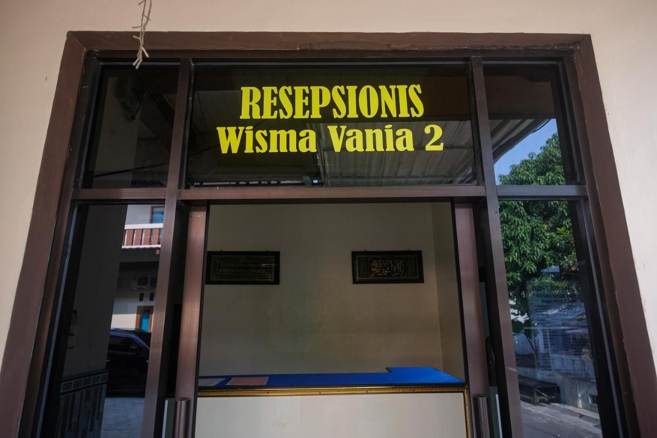 Reddoorz Syariah Near Flyover Palur Karanganyar  Bagian luar foto