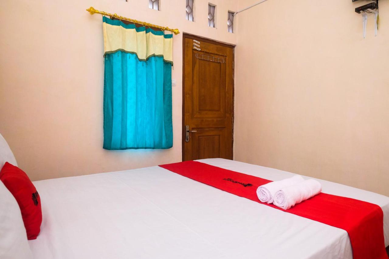 Reddoorz Syariah Near Flyover Palur Karanganyar  Bagian luar foto