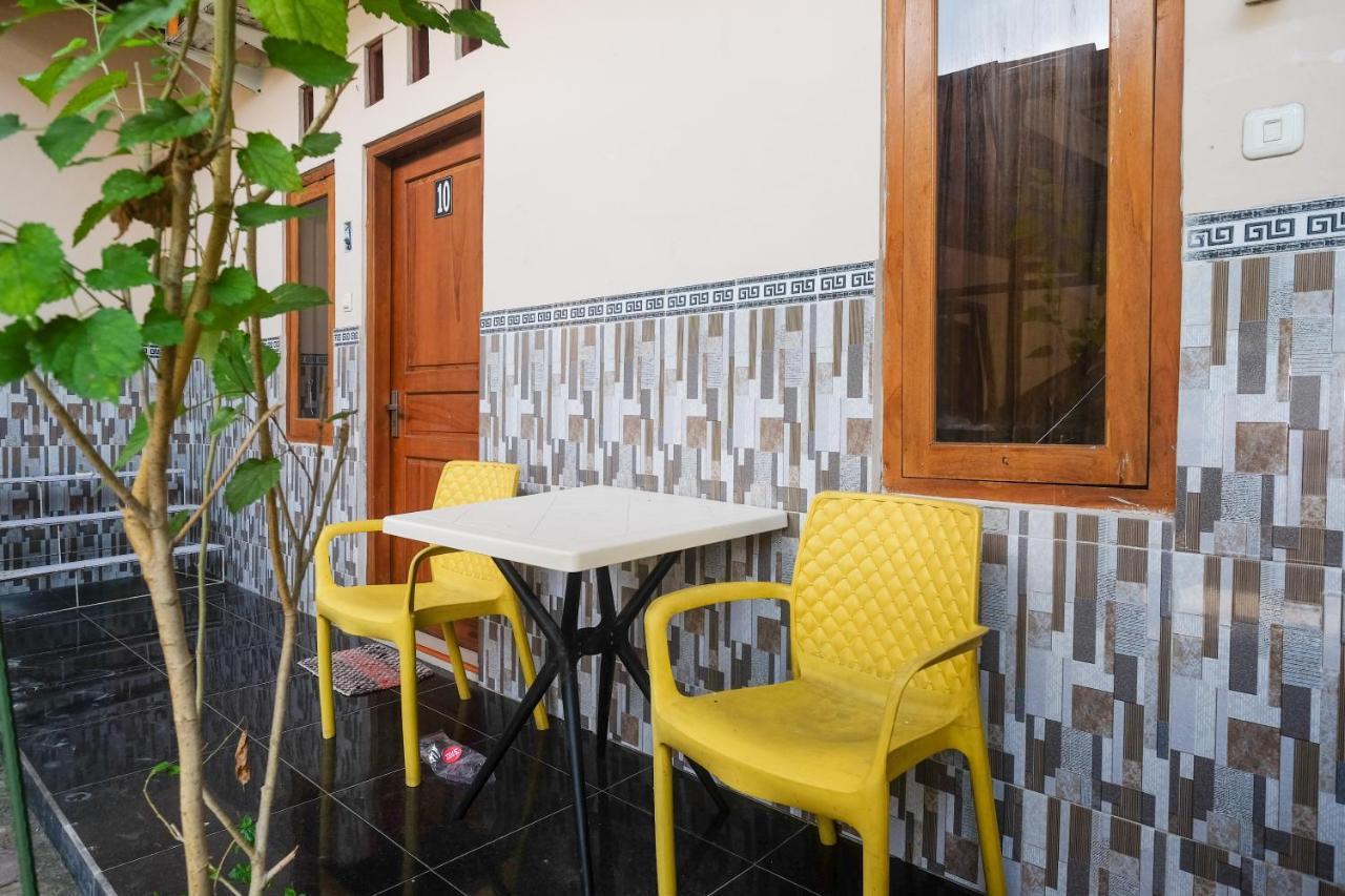 Reddoorz Syariah Near Flyover Palur Karanganyar  Bagian luar foto